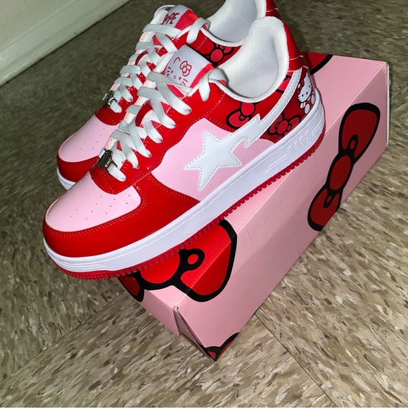 custom hello kitty bapestas - Picture 5 of 7
